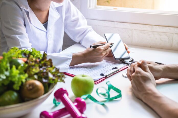 Nutritionist: Functional vs Conventional Approach
